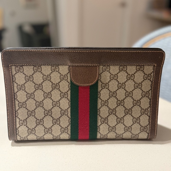 Vintage Gucci clutch - Picture 1 of 7